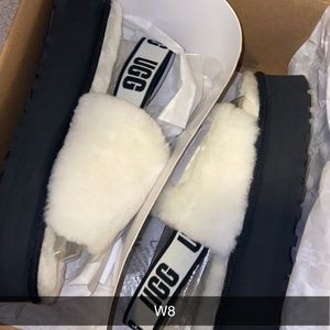 Ugg Slides
